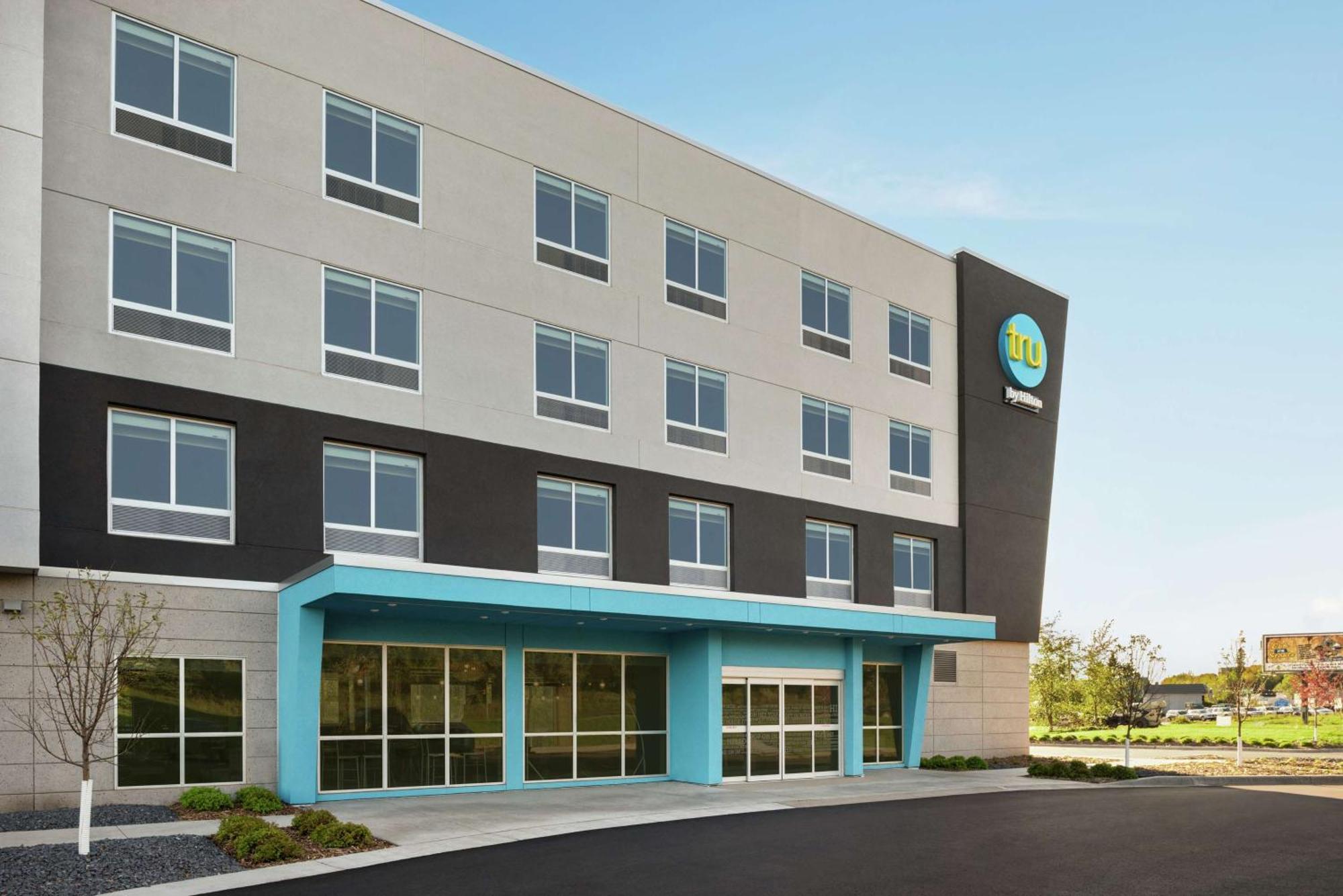 Tru By Hilton Duluth Mall Area Hotel Exterior photo